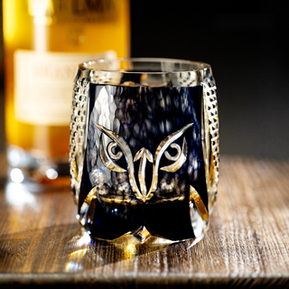 Midnight Owl Crystal Glass detail view