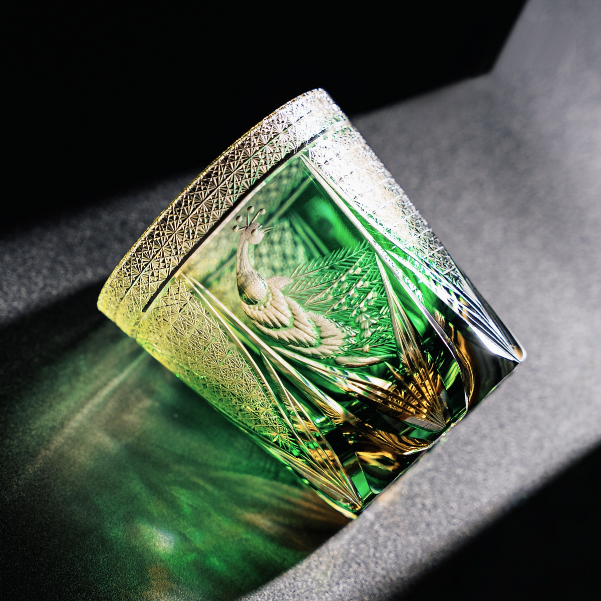 Peacock Crest Crystal Glass