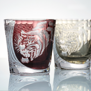 Roaring Tiger Crystal Glass — Red and Grey colour comparison