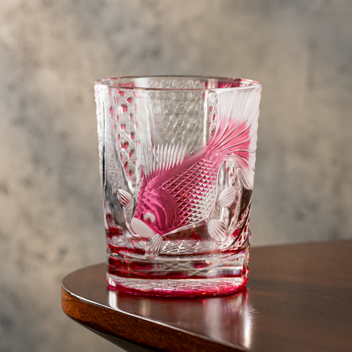 Scarlet Fantail Crystal Glass