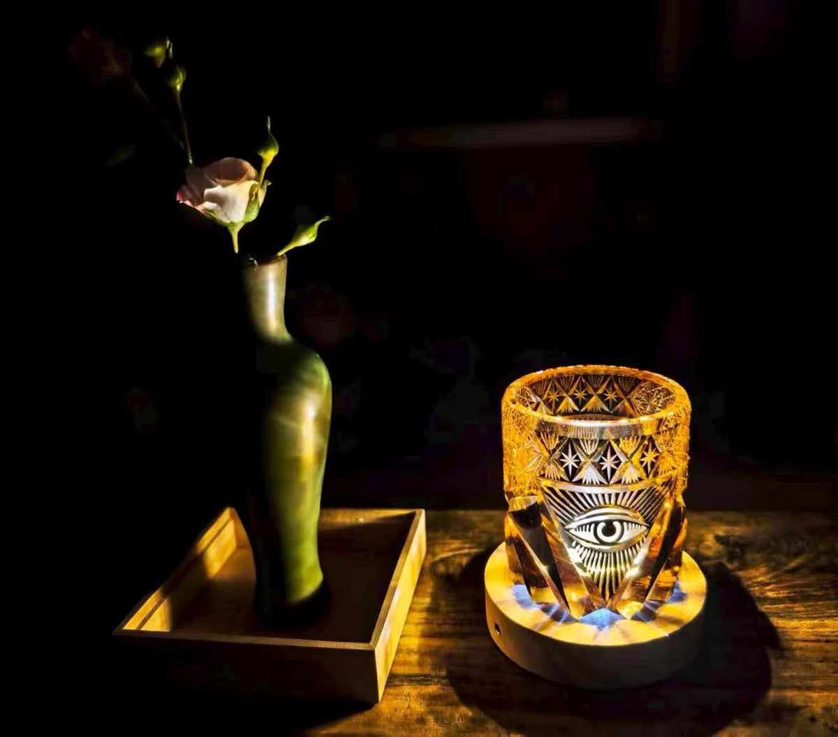Sovereign Eye Crystal Glass